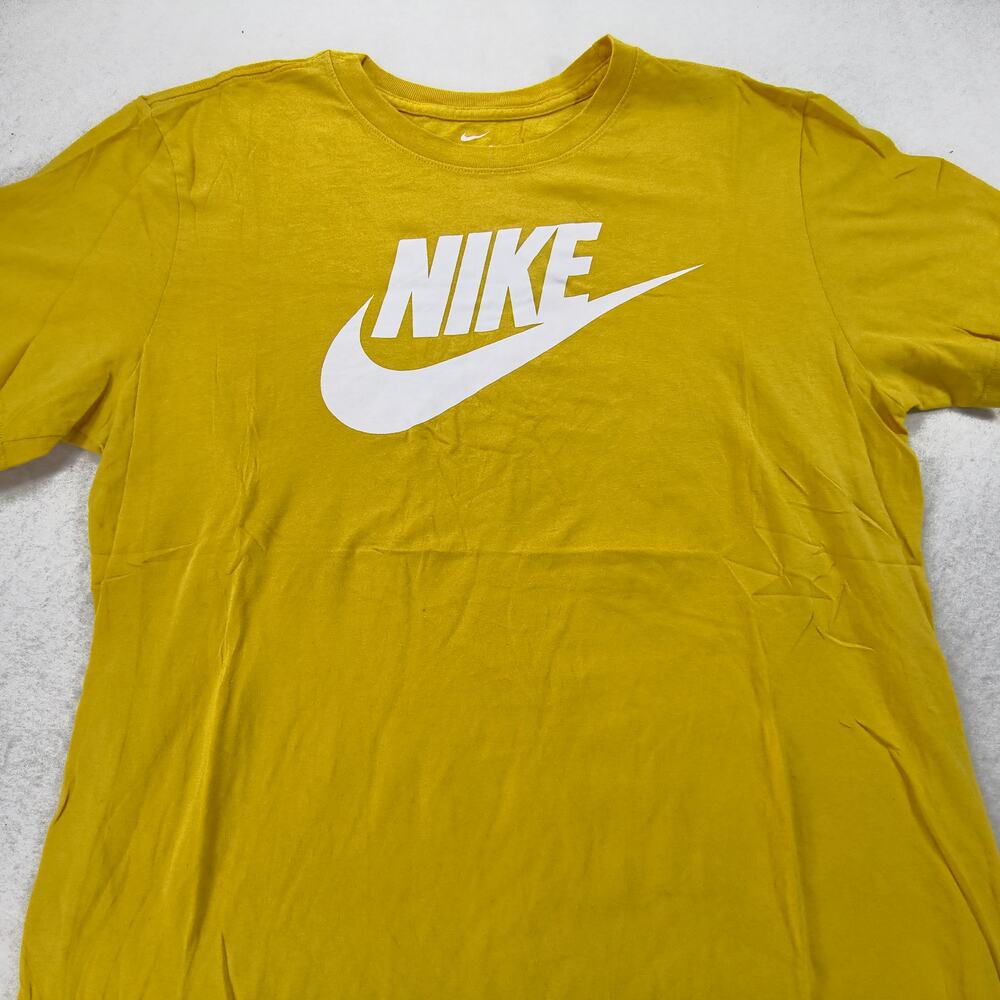 Nike Tee Casual Graphic Crew Neck Short Sleeve Shirt Mens Size M Yellow White